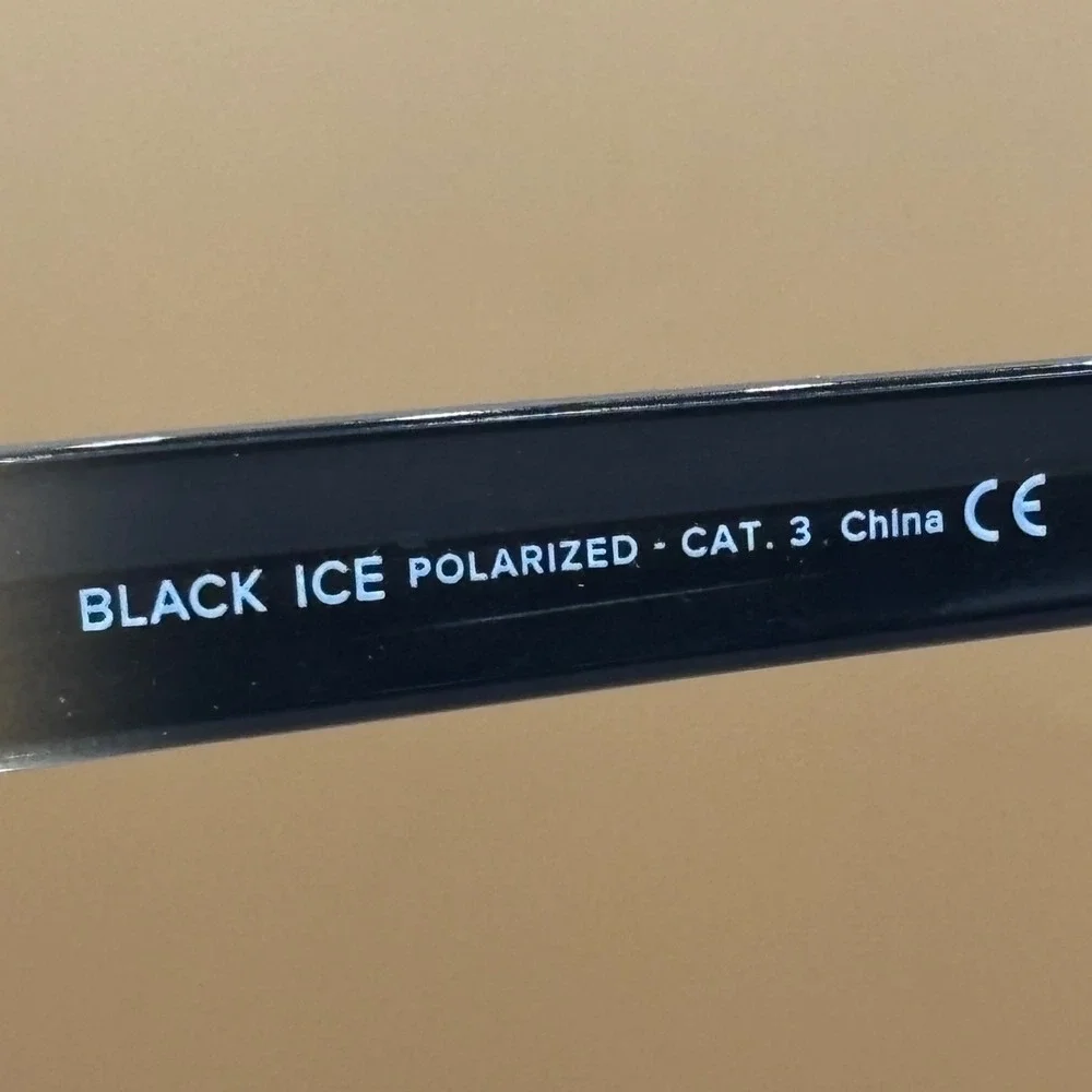Blenders Black Ice Sunglasses Unisex OS Clear Black Polarized Excellent Sporty